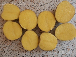 Продам излишки своего картофеля. Сорт "Гала". Год был урожайным. Картошечка вышла очень хороше