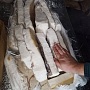 Сало солёное мягкое без постороннего запаха. Толщина от трёх пальцев. Шкура смаленая мягкая. Воз