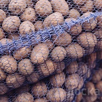 Продам картофель на корм животным, мешки примерно по 32 кг. , бесплатная доставка от 100 кг. По